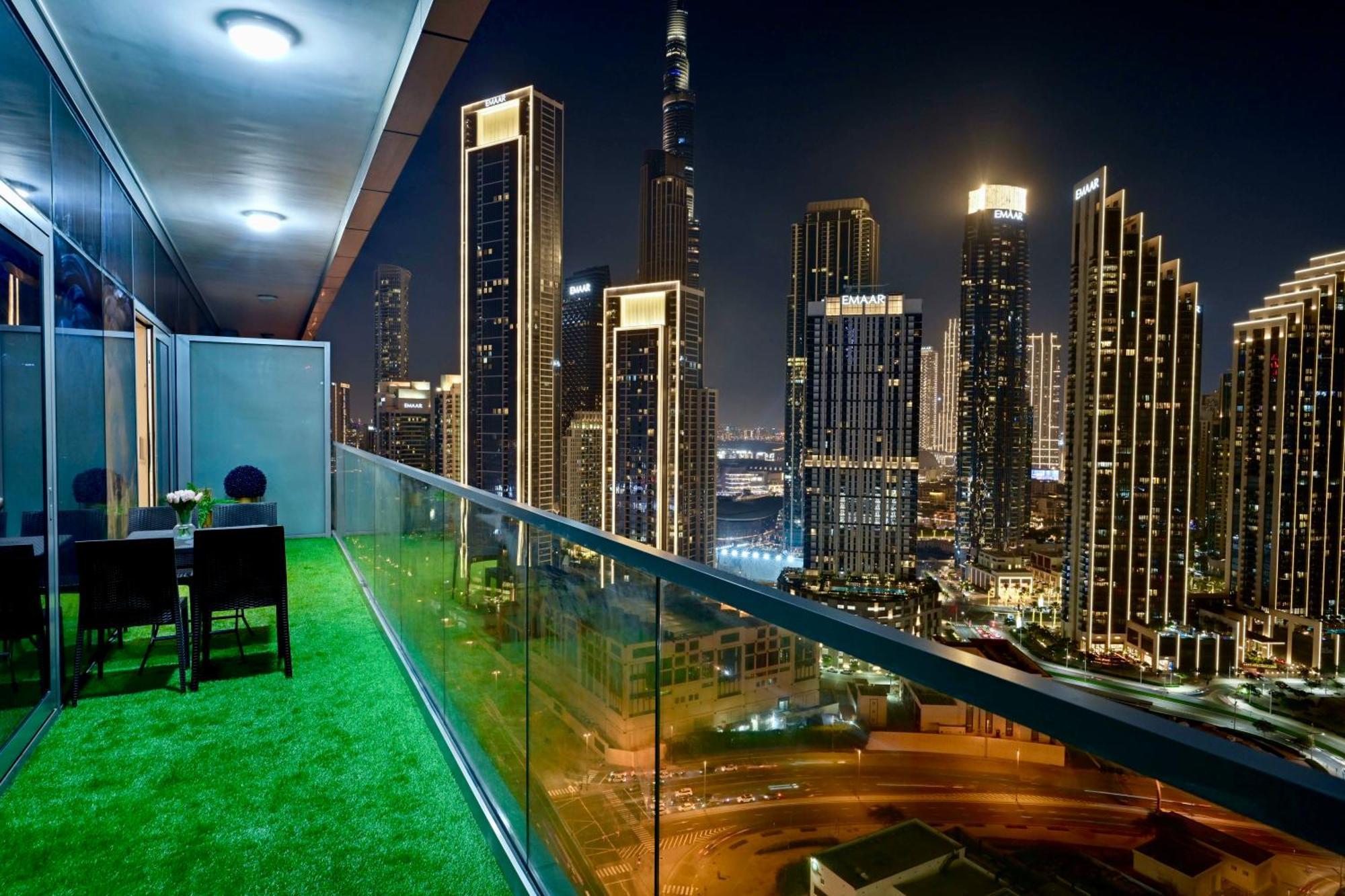 Апартаменты Burj Khalifa Views 2Br With Infinity Pool Downtown Дубай Экстерьер фото