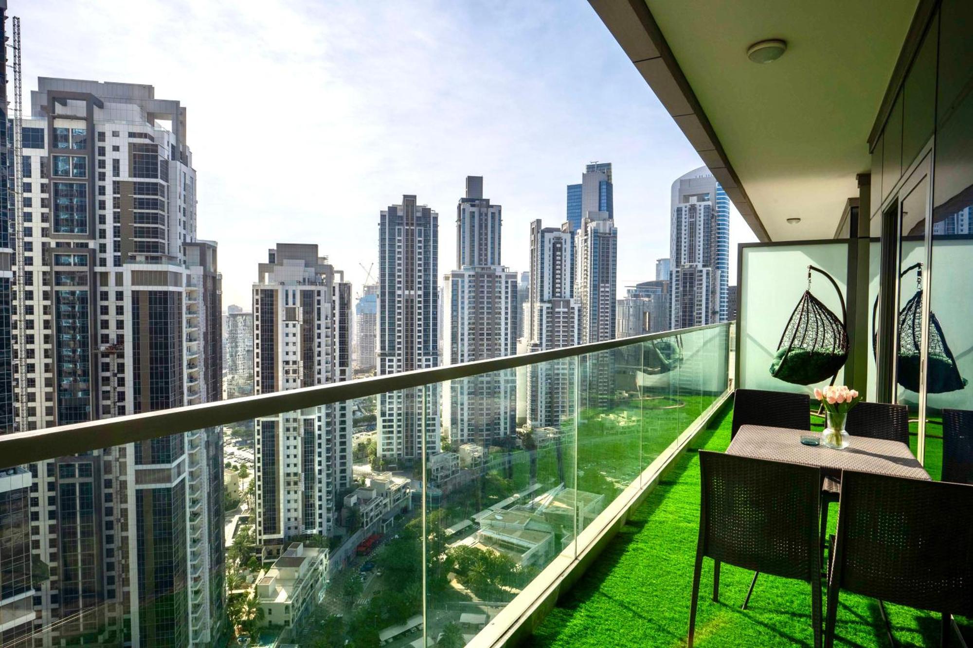 Апартаменты Burj Khalifa Views 2Br With Infinity Pool Downtown Дубай Экстерьер фото