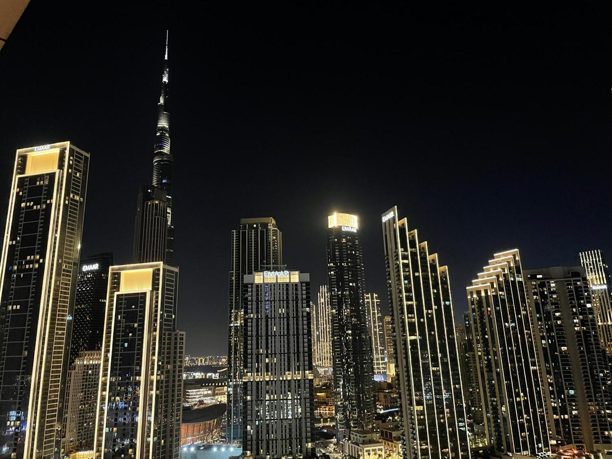 Апартаменты Burj Khalifa Views 2Br With Infinity Pool Downtown Дубай Экстерьер фото