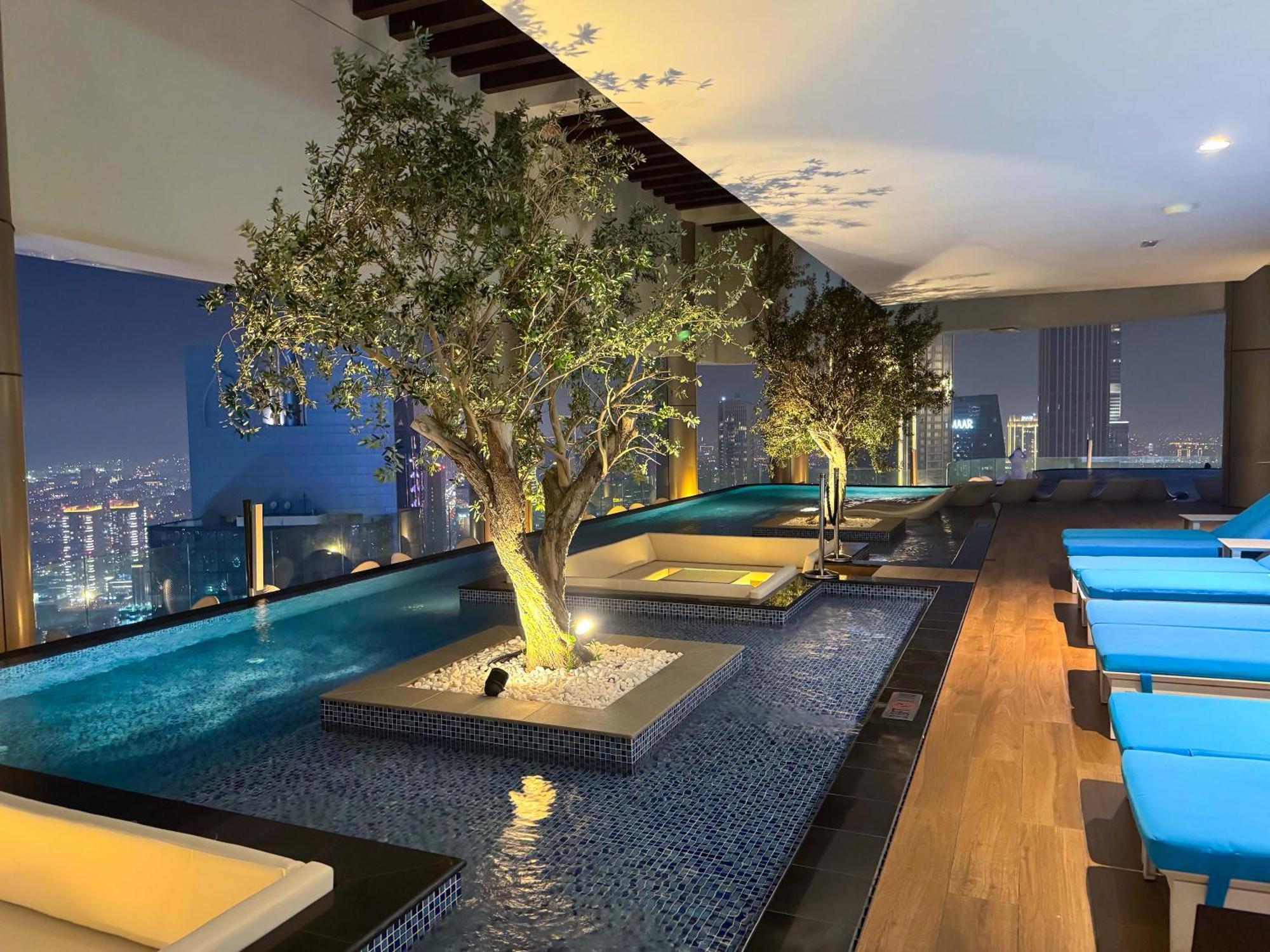 Апартаменты Burj Khalifa Views 2Br With Infinity Pool Downtown Дубай Экстерьер фото