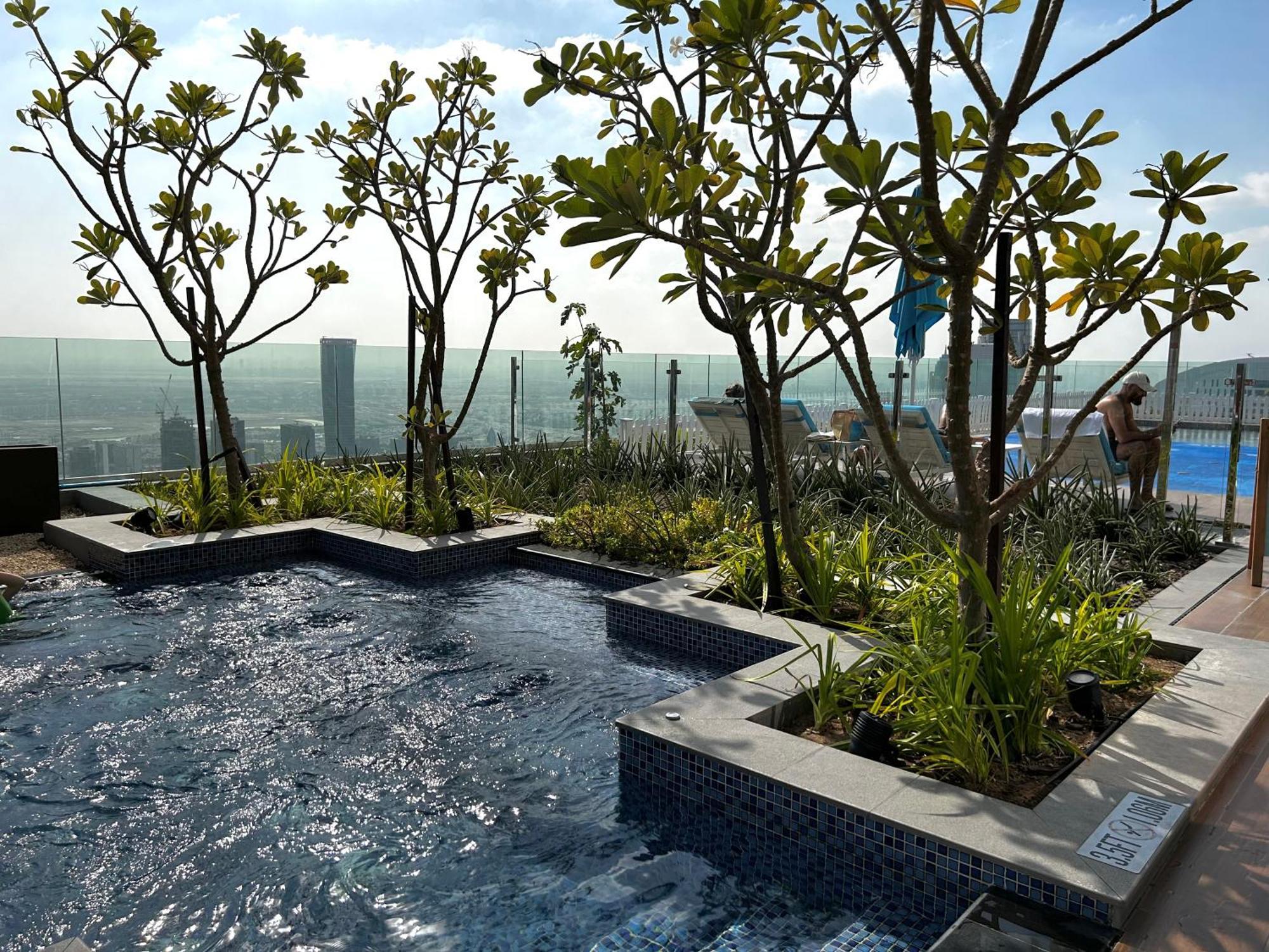 Апартаменты Burj Khalifa Views 2Br With Infinity Pool Downtown Дубай Экстерьер фото