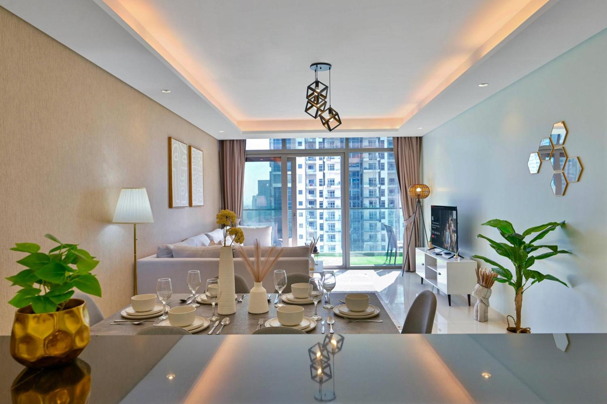 Апартаменты Burj Khalifa Views 2Br With Infinity Pool Downtown Дубай Экстерьер фото